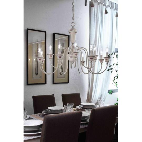 klasicky luster lampa rucne malovana obyvacka stropne toskan zdobene ferroluce nalepka velke elegantne mediteran vidiecke chata hotel penzion lameridiana lustre jedinecne jedalen stol nad.jpg